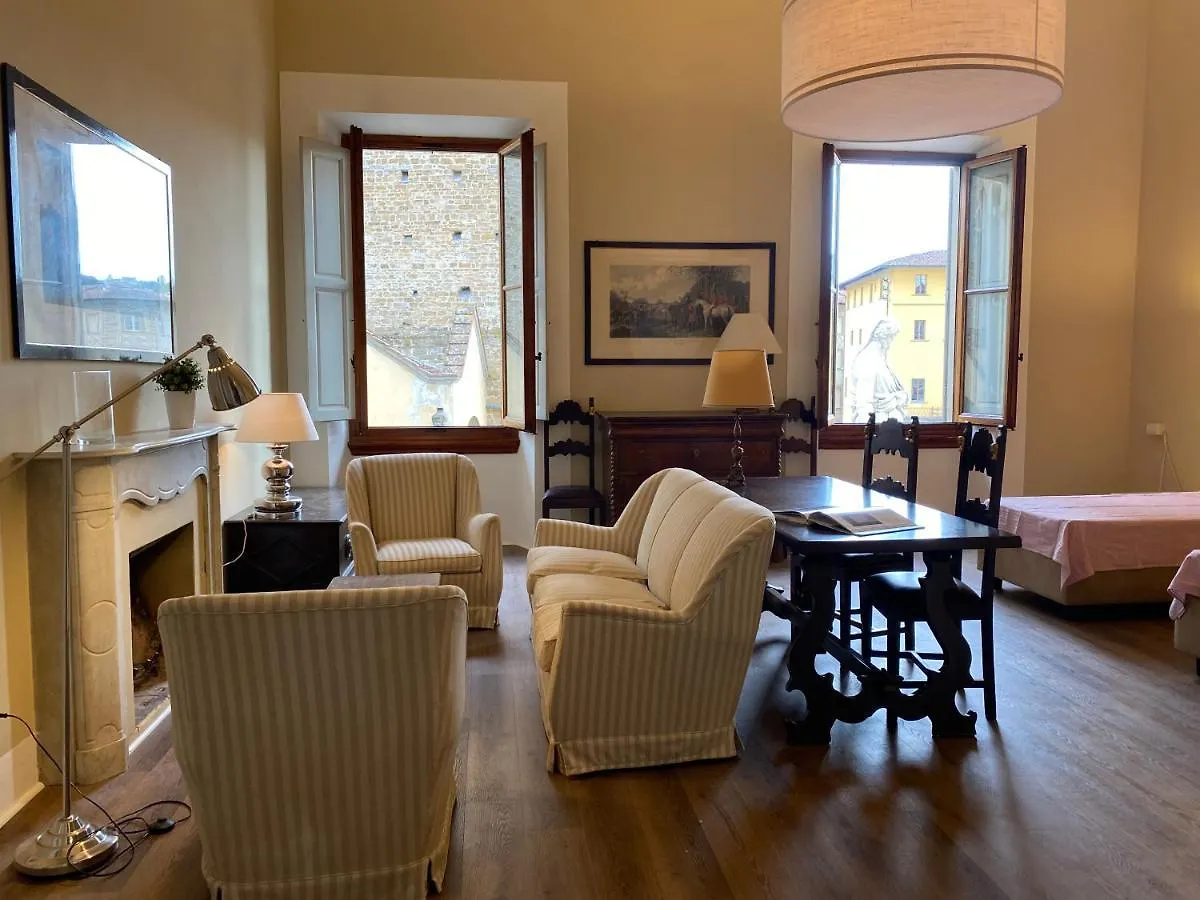 Art Apartment Dante Florence